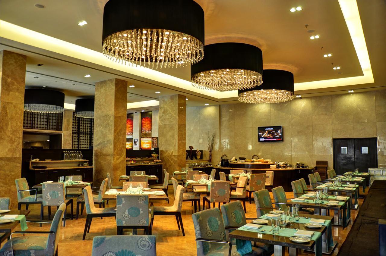 Manasarovar - The Fern Hyderabad Exterior foto